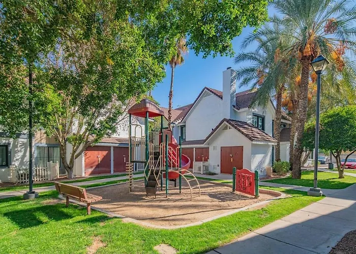Metro Phx 1Bd Exterior Entry With Heated Pool, Bbq, Dog Park, Bbq Pets Allowed